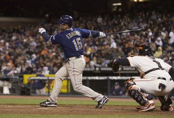 4834518_padres_v_giants_feature