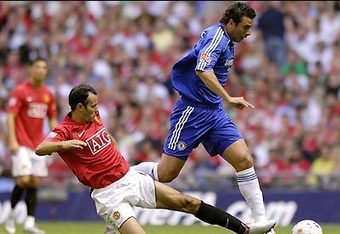 _44040553_pizarro_pa416_crop_340x234