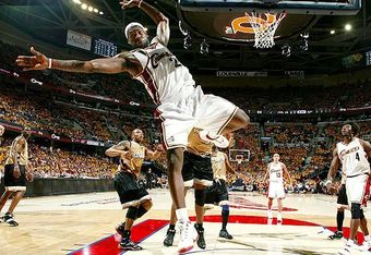 King_james_crop_340x234