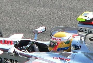 Lewis_hamilton_feature