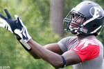 Juliojones3_8405_crop_150x100