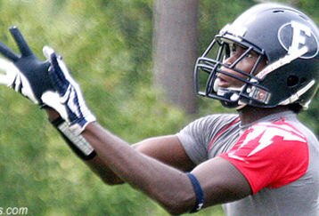 Juliojones3_8405_feature