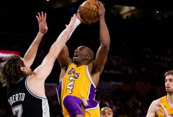 91050010_lakers_v_spurs_feature
