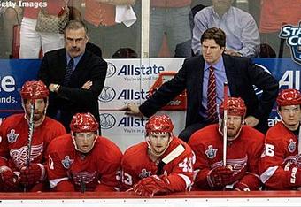 Wings_bench_looks_on_scf08_480x_crop_340x234