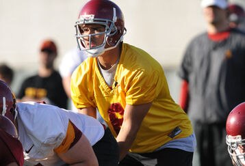 00732905_usc_football_practice_feature