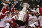 Red_wings_cup_crop_150x100