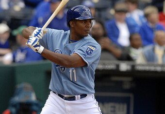 98327229_blue_jays_v_royals_crop_340x234
