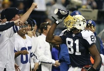 Terrell_owens_popcorn_dallas_feature