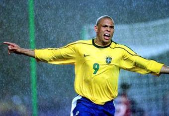 02_ronaldo_bra_ai_thumb_crop_340x234