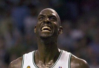 450ts108060802_lakers_v_celtics_crop_340x234