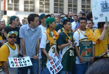 Sonics_rally_feature