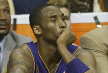 Kobe_defeated_feature