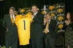Larryfedora_crop_150x100