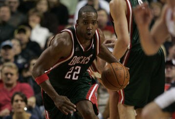 3381240_bucks_v_trail_blazers_feature