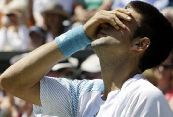 Djokovic-ap-080625_feature
