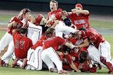Ncaa_ap_fresnostate_celebrate_4_more_feature