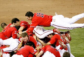 Fresno_state_wins_college_world_crop_340x234