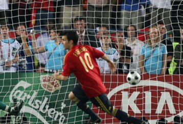 547080622037_euro2008_ita_v_esp_feature