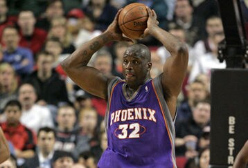 3380319_suns_v_trail_blazers_feature