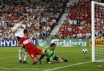 73908062508_euro2008_ger_v_tur_feature