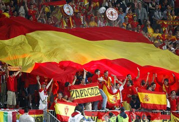 279080626113_euro2008_esp_v_ger_feature