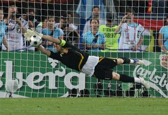 547080622039_euro2008_ita_v_esp_crop_340x234