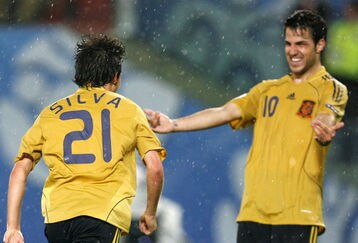 279080626167_euro2008_esp_v_ger_feature