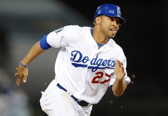 0080129941_reds_v_dodgers_crop_340x234