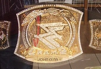 Wwe-spinner-belt_commons_crop_340x234