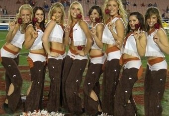 Texas-pom-squad_crop_340x234