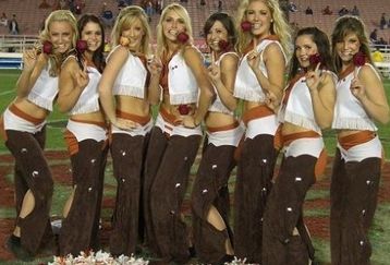Texas-pom-squad_feature