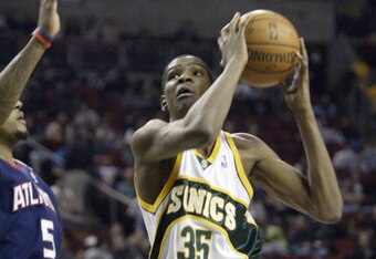 56019526_kevin_durant_crop_340x234