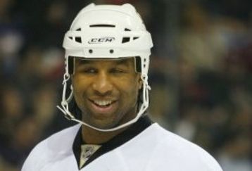 Laraque2_feature