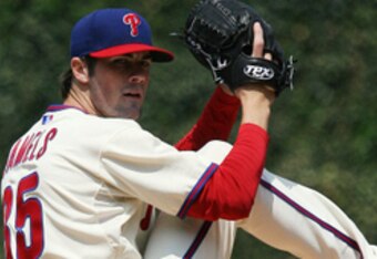 3940001_giants_v_phillies_crop_340x234