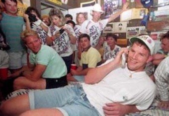 02_favre_draft_day_1_crop_340x234