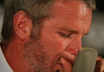 Favre_crying2_crop_340x234