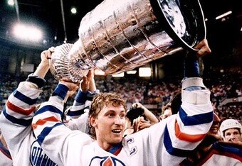 Gretzky-vault1_crop_340x234
