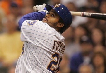 22082436_marlins_v_brewers_crop_340x234