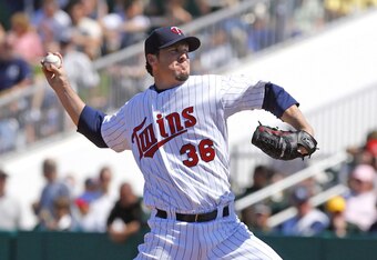 37539735_yankees_v_twins_crop_340x234