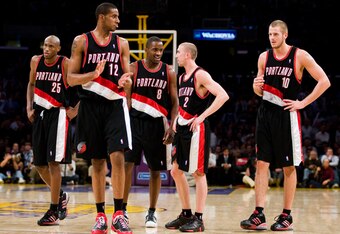 91012043_lakers_v_blazers_crop_340x234