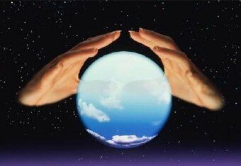 Crystal_ball2_bmwpreview_crop_340x234