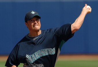 50678315_angels_v_mariners_crop_340x234