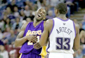 Kobe_artest_crop_340x234