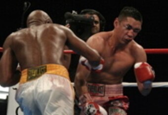 Johnson_right_rocks_diaz_crop_340x234