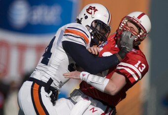 31996836_nebraska_v_auburn_crop_340x234