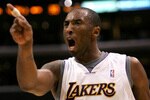 20051127nbalosangeleslakerskobe_crop_150x100