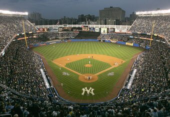94203846_blue_jays_v_yankees_cropped