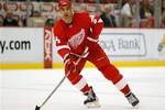 080425_chrischelios_h_h2_crop_150x100