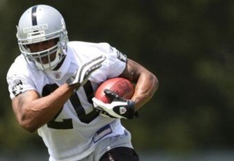 Oakland_raiders_rookie_mini_cam_crop_340x234