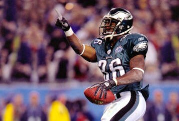Aago006_brian-westbrook-super-b_feature